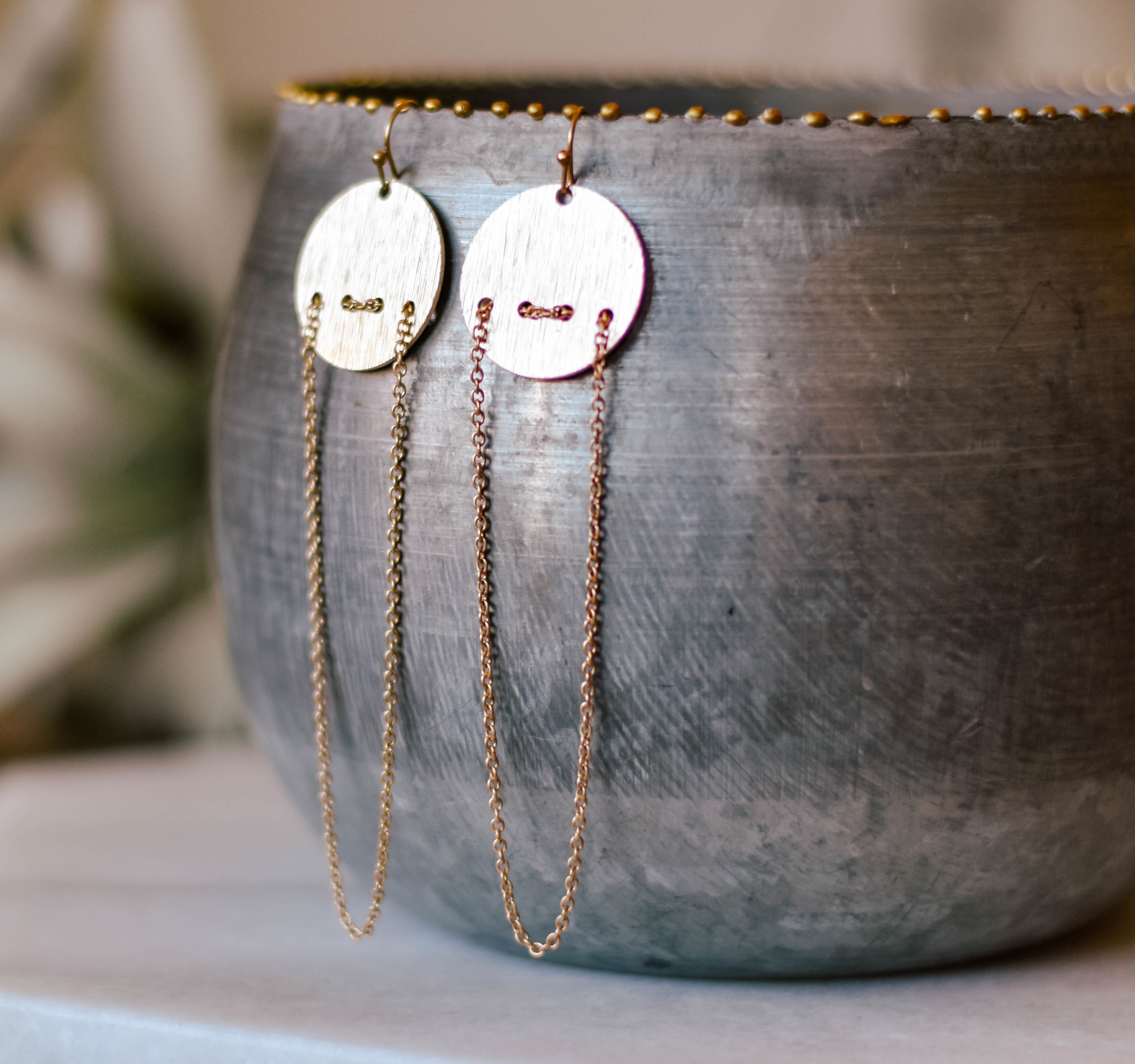 lola chain drop earrings 17552