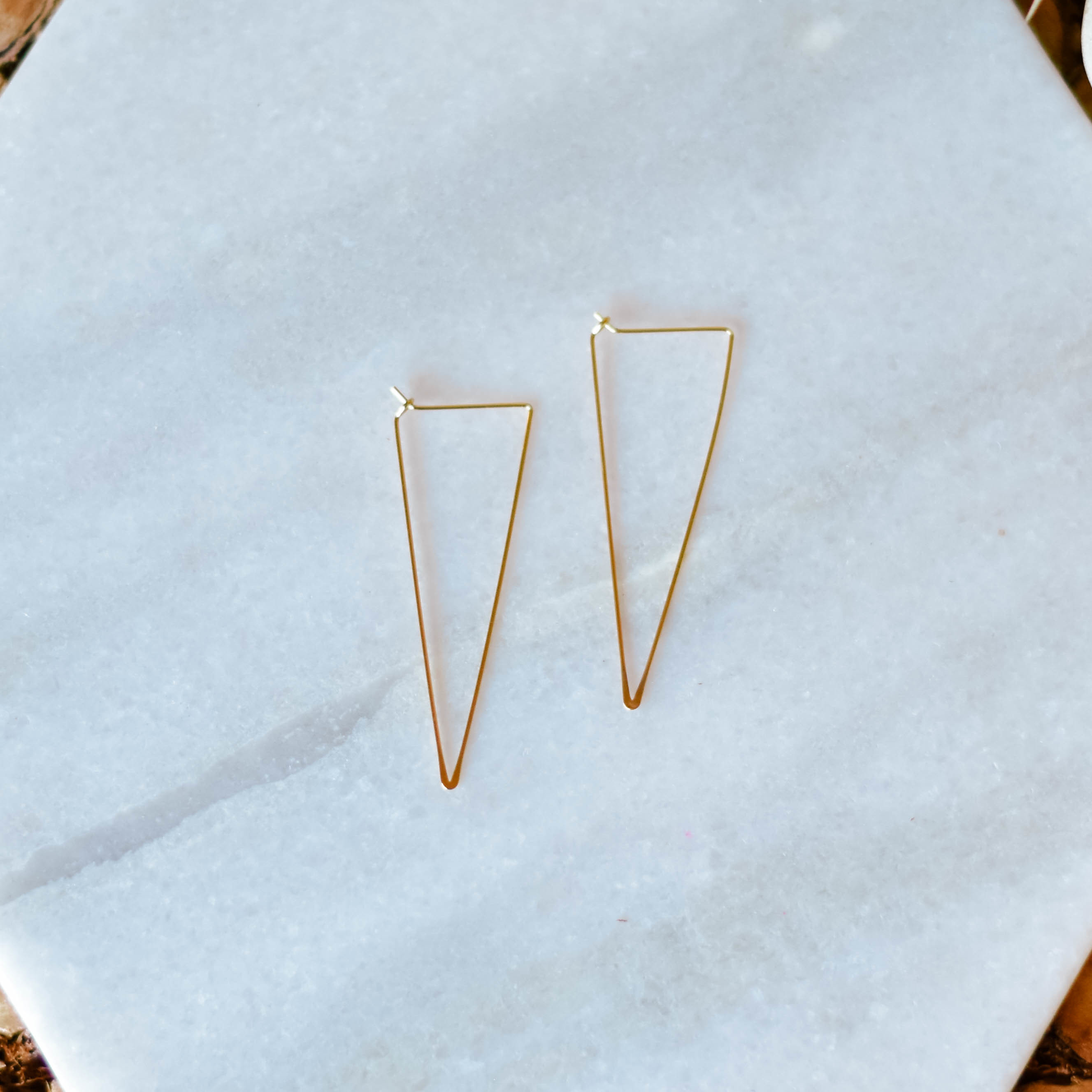 triangle hoop earrings 20TRI KQ7ZA3KQG2R98
