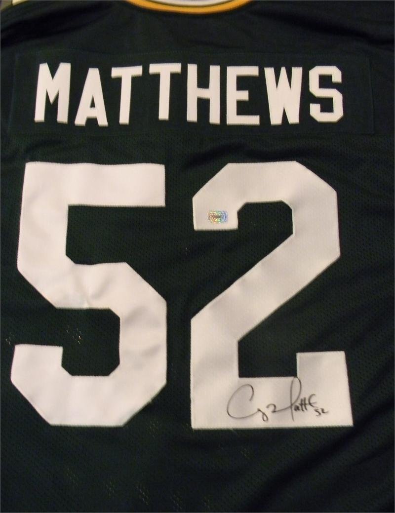 Matthews #52 Autographed Jersey 00000