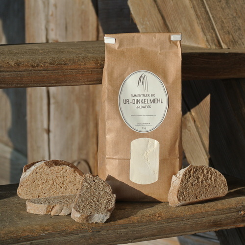 Emmentaler Bio in Umstellung UrDinkelmehl ruch, hell und halbweiss Dinkelmehl