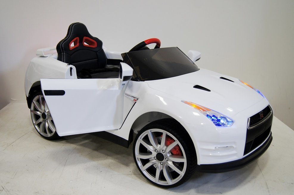 Детский электромобиль Nissan GTR X333XX (ЛИЦЕНЗИОННАЯ МОДЕЛЬ) черный/белый