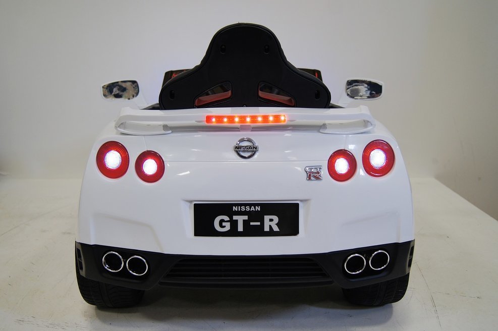 Детский электромобиль Nissan GTR X333XX (ЛИЦЕНЗИОННАЯ МОДЕЛЬ) черный/белый