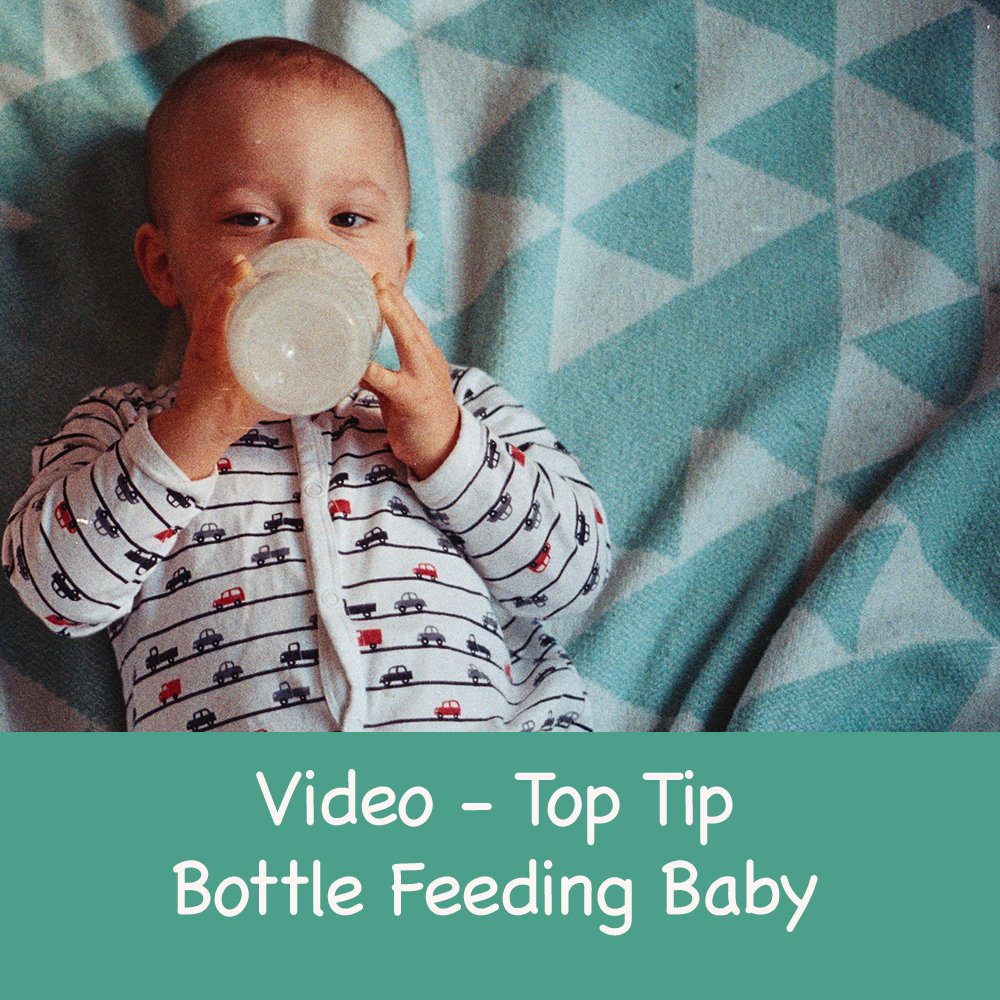 Bottle Feeding Tips for your Baby 00008