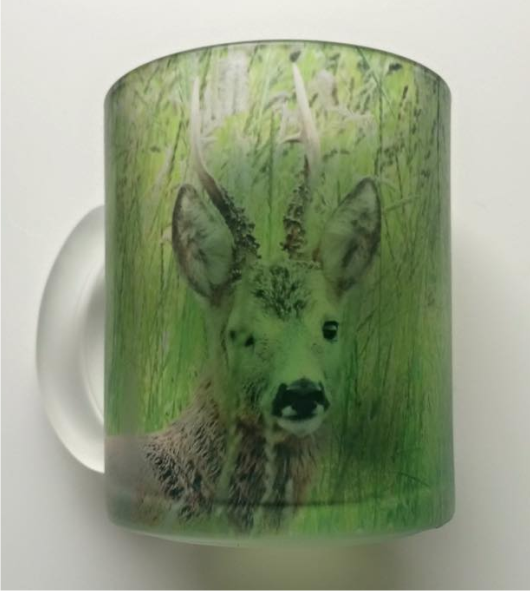 Materet glaskrus med Buk 00218