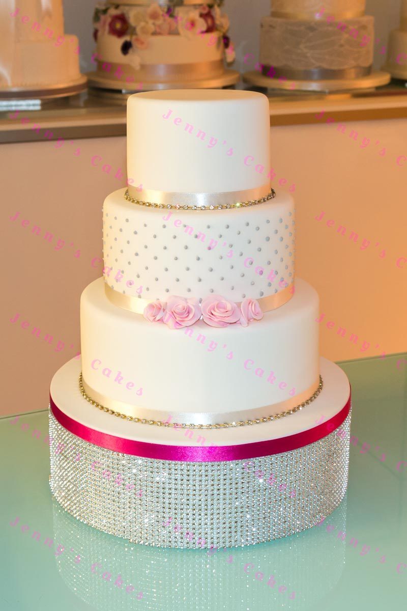 Simply Chic Dotty Roses ss-dotty-roses