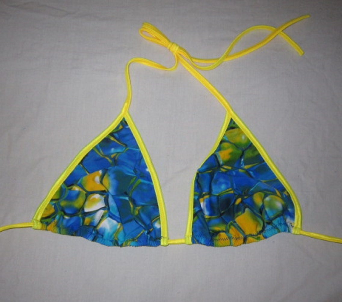 Plus size Triangle Bikini Top Blue tortoise Yellow Plus size Triangle Bikini Top Blue tortoise Yellow