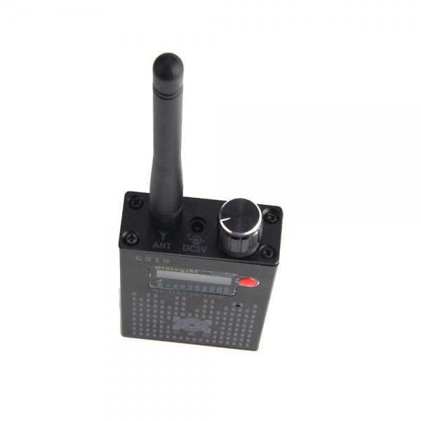 G318 RF Signal Detector CDMA Signal Detector High Sensitivity Detection Hiding Camera Lens / GPS Locator(US plug)