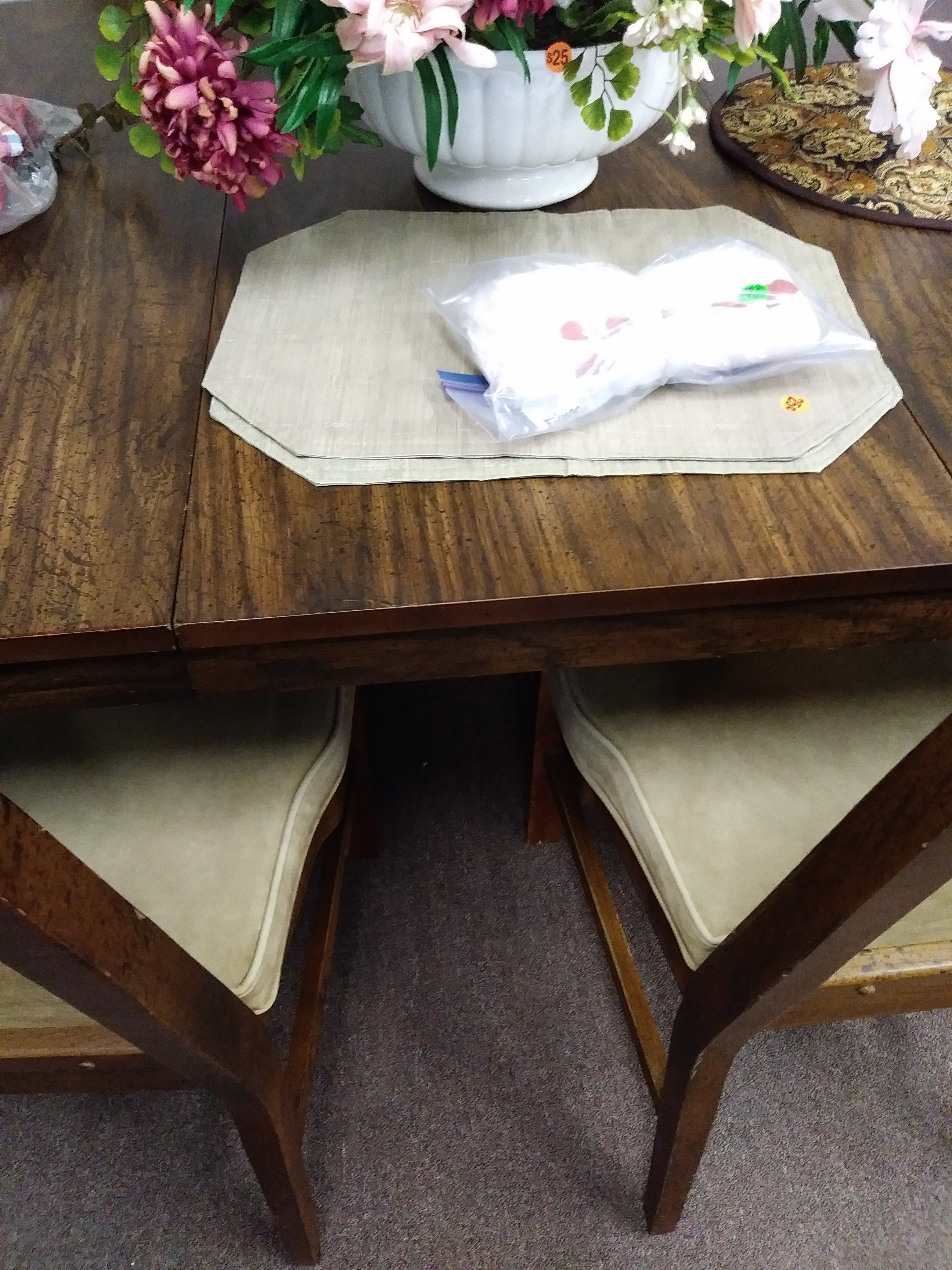 8 Foot 5 1/2" Long Wooden Dining Room Table With Removable Leaves