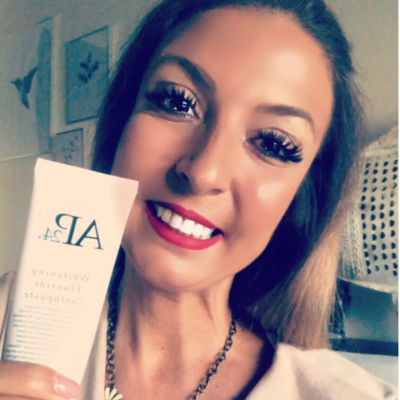 Pasta de dentes Branqueadora