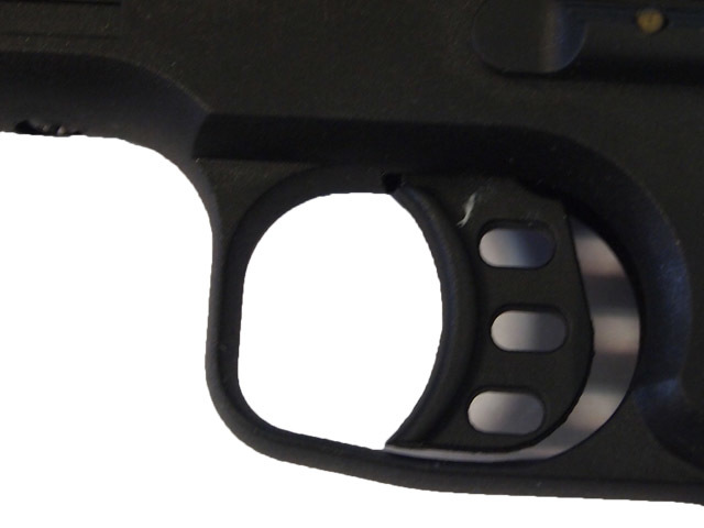 Пистолет GAMO V3