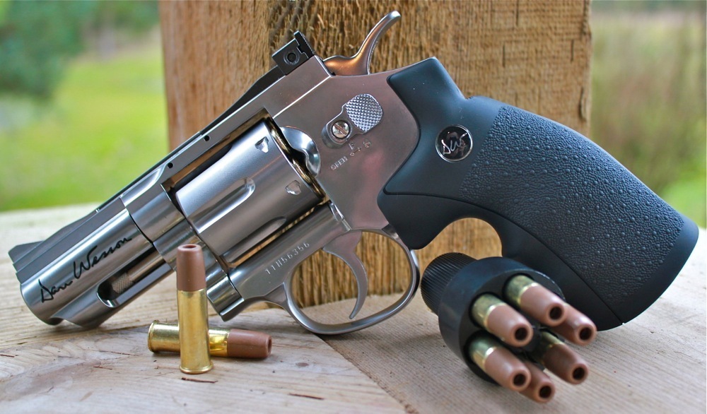 ASG Dan Wesson 2.5 Silver