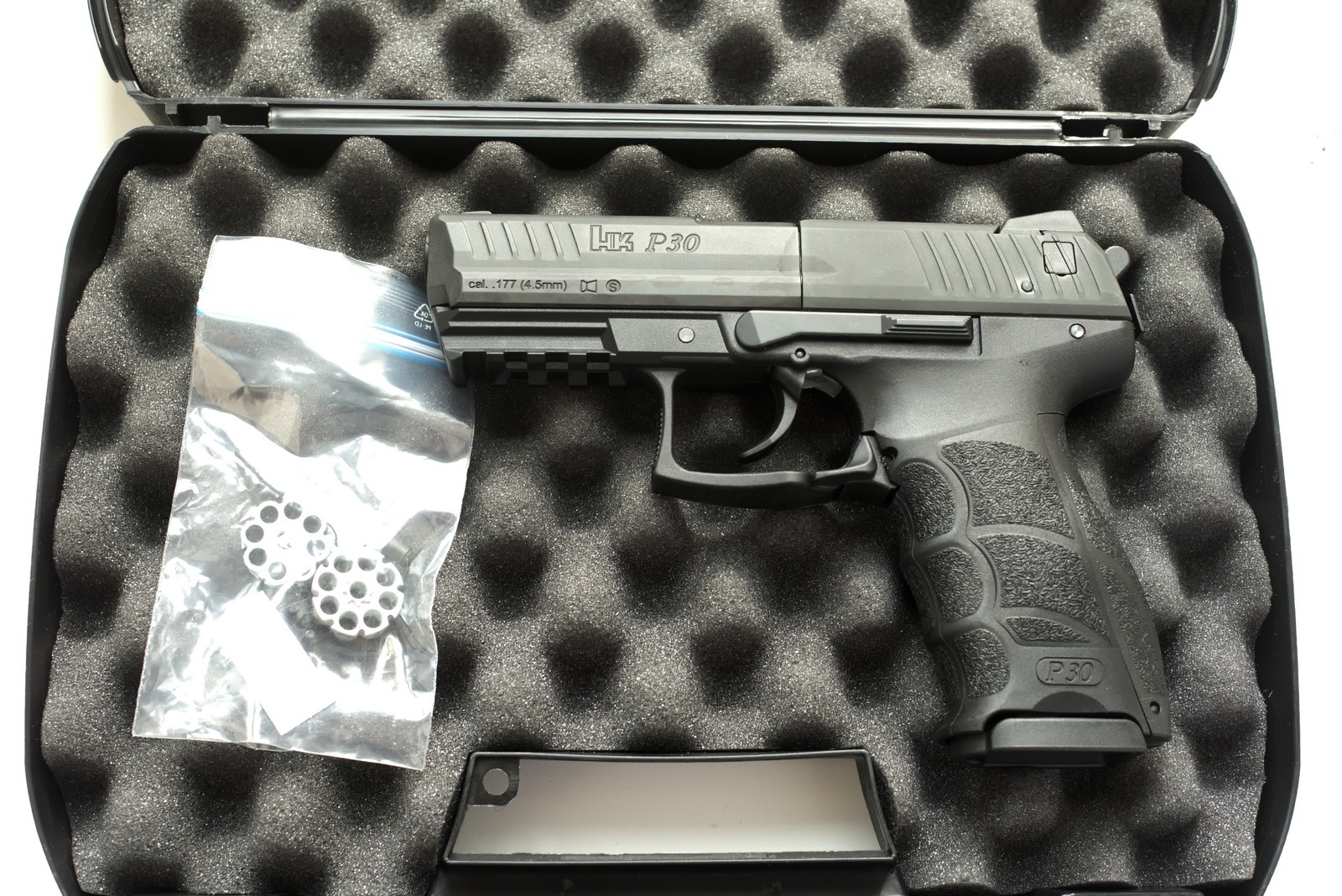 Пистолет Umarex HK P30