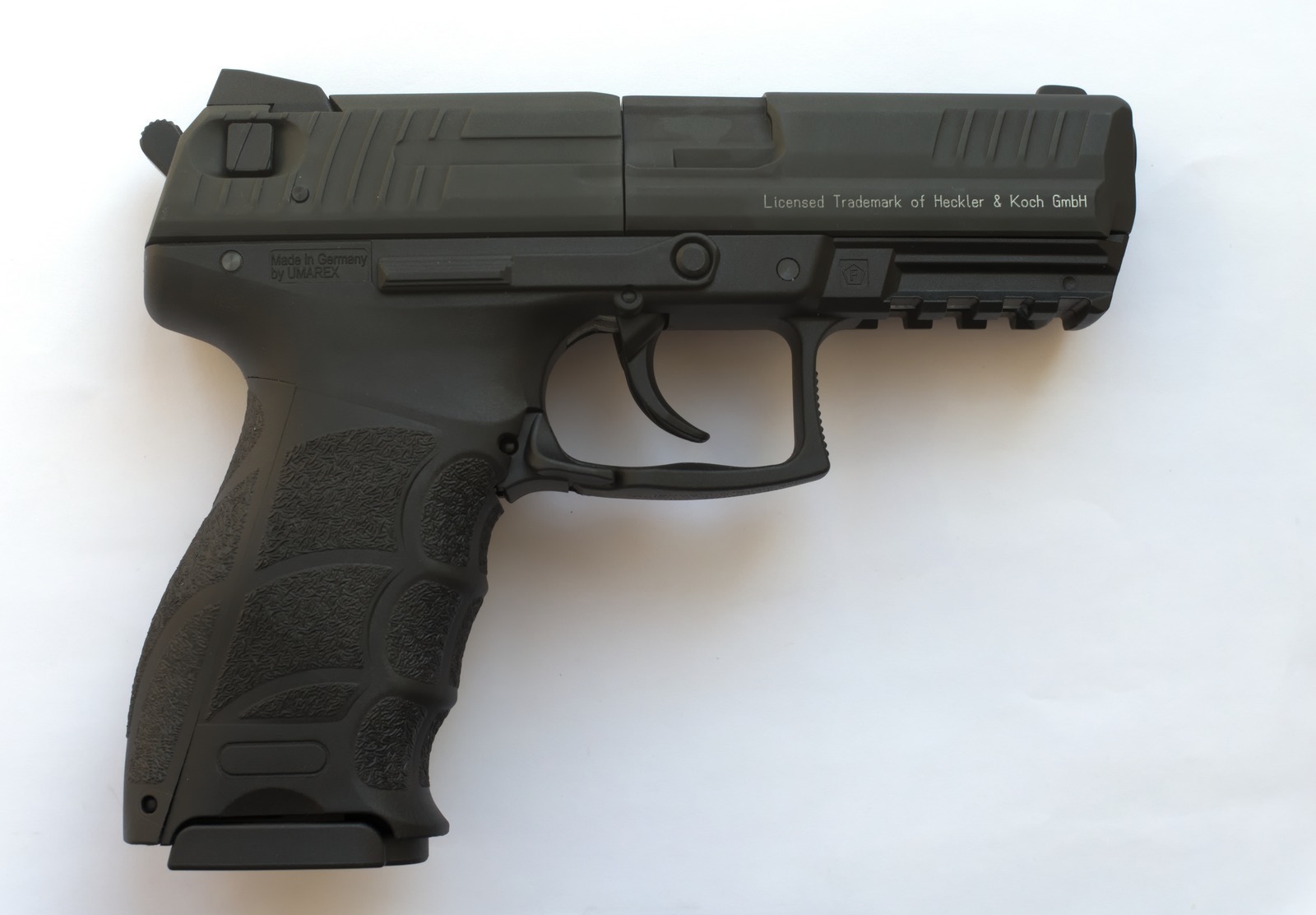Пистолет Umarex HK P30 ag01604
