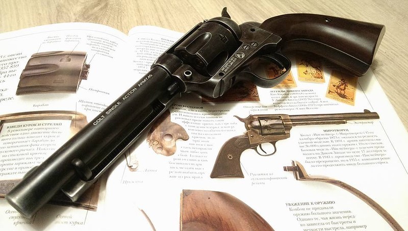 Револьвер Umarex Colt Single Action Army (SAA) .45 Antique, пулевой (5,5")