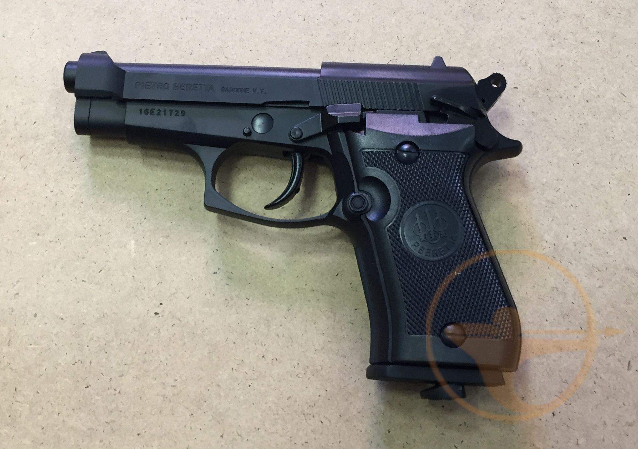 Пистолет Umarex Beretta M84 FS