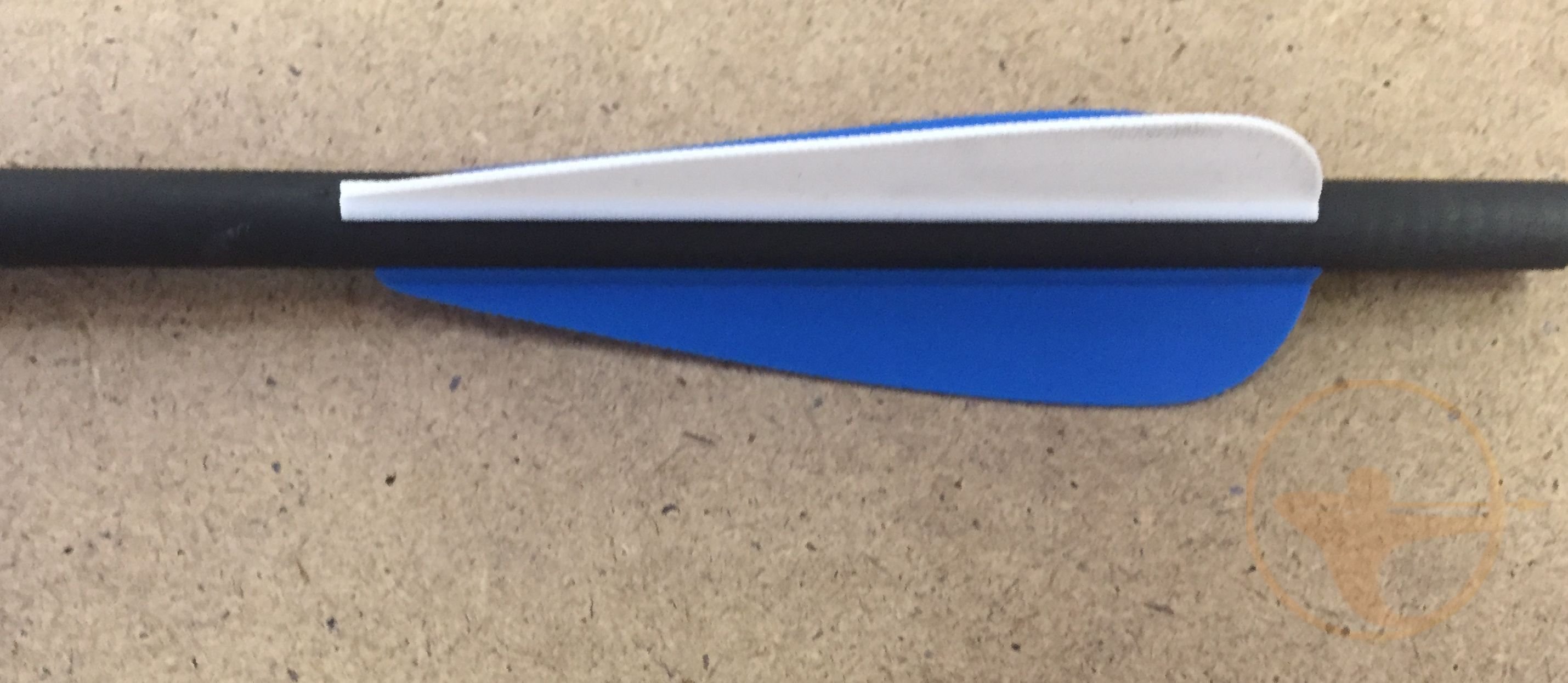 Стрела лучная карбоновая Bowmaster Patriot с оперением Streamline (6 шт.)
