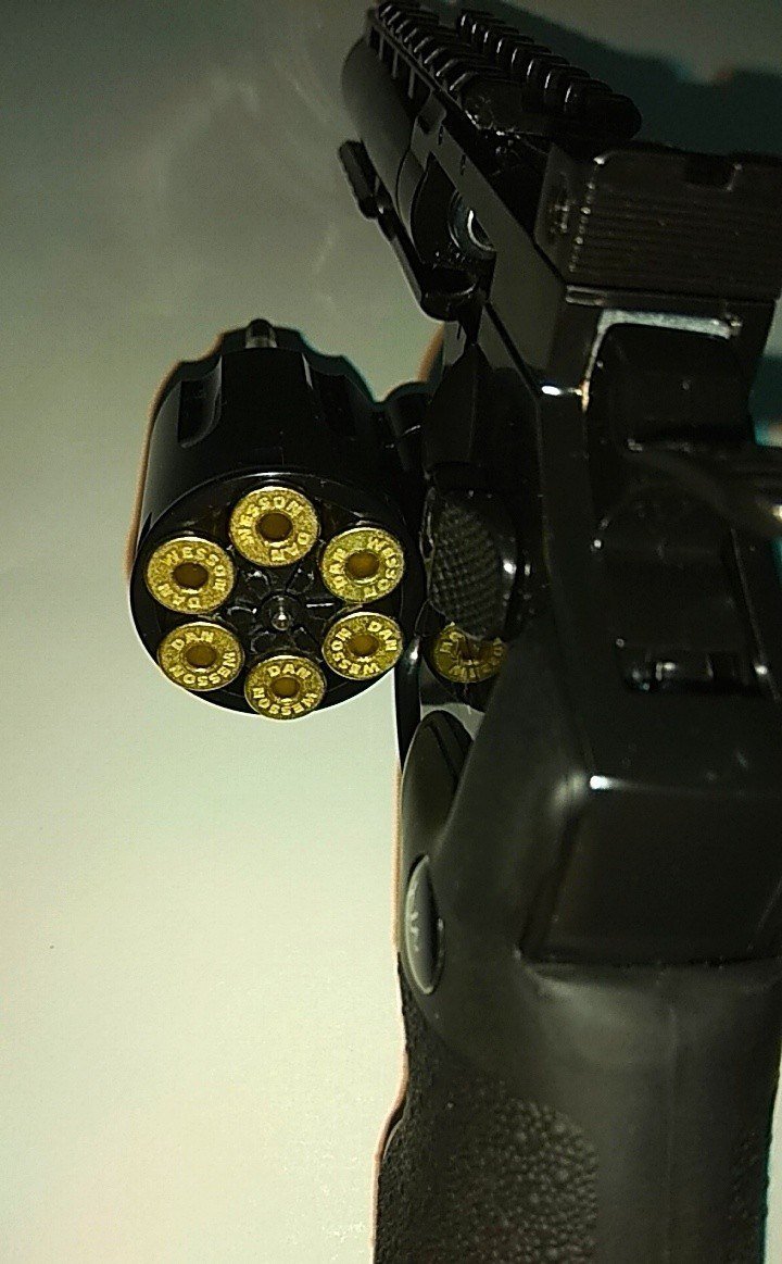 Пневматический револьвер ASG Dan Wesson 4" Grey купить
