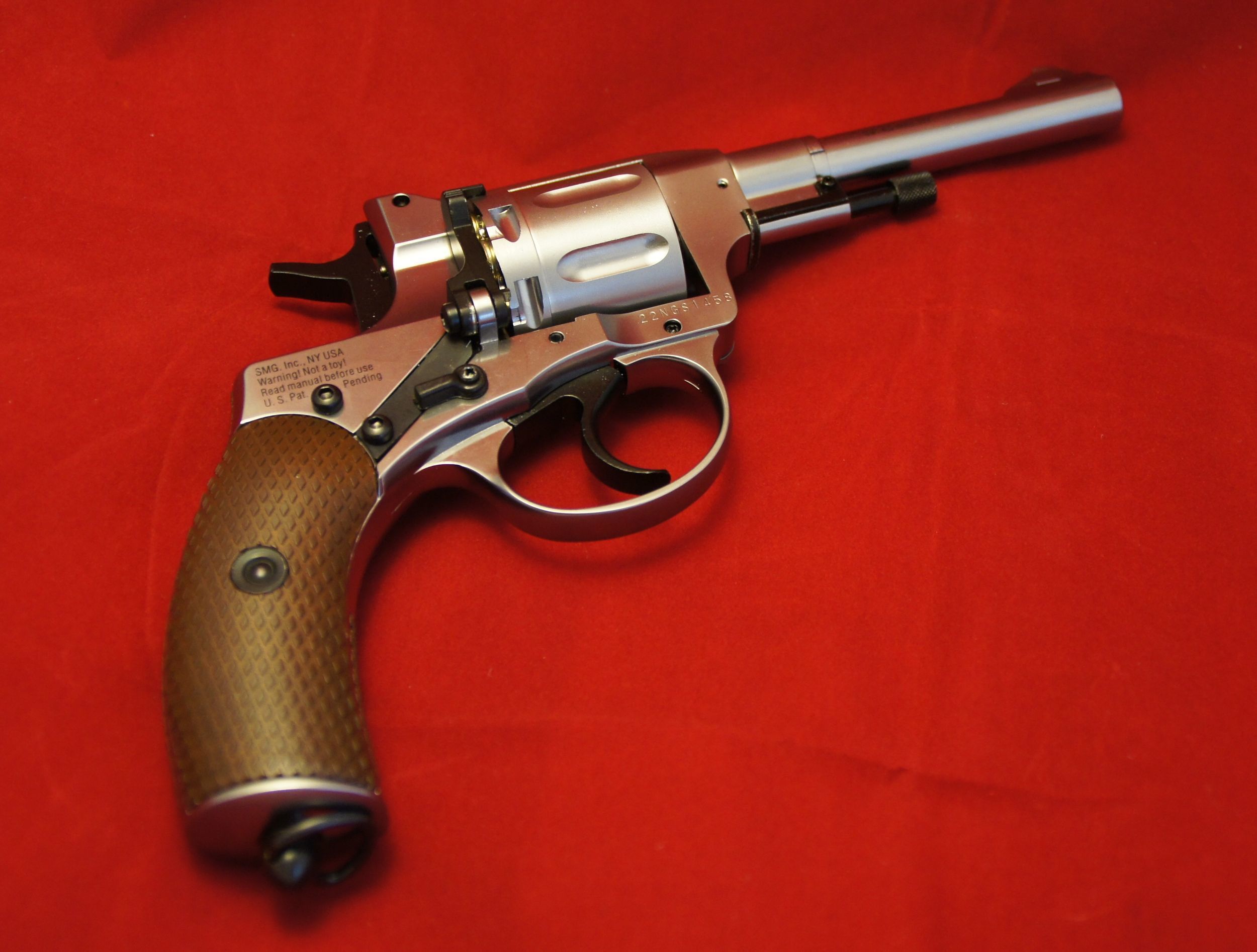 Револьвер Gletcher NGT F Silver