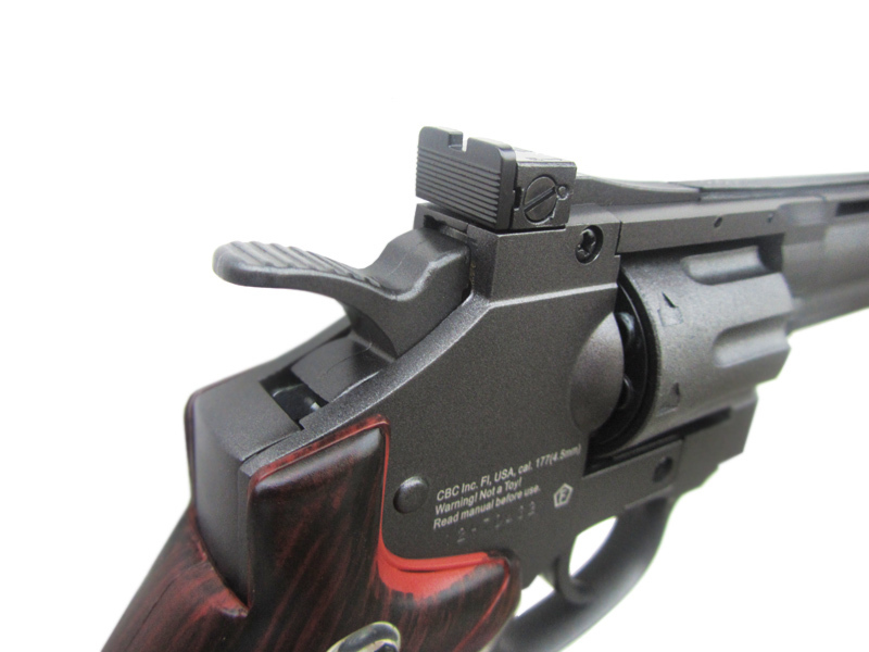 Револьвер Borner Sport 704