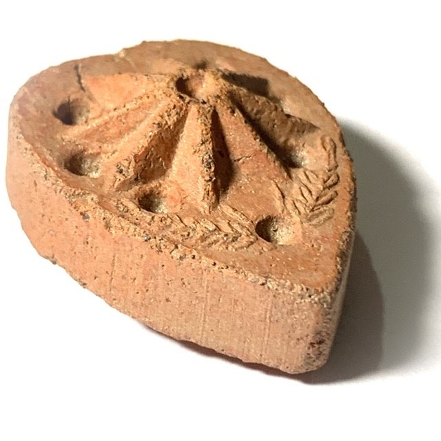 Daw Nai Pan Nai Pon Nuea Pong Aathan Early Era Lucky Star Amulet Luang Por Pina Free EMS Worldwide
