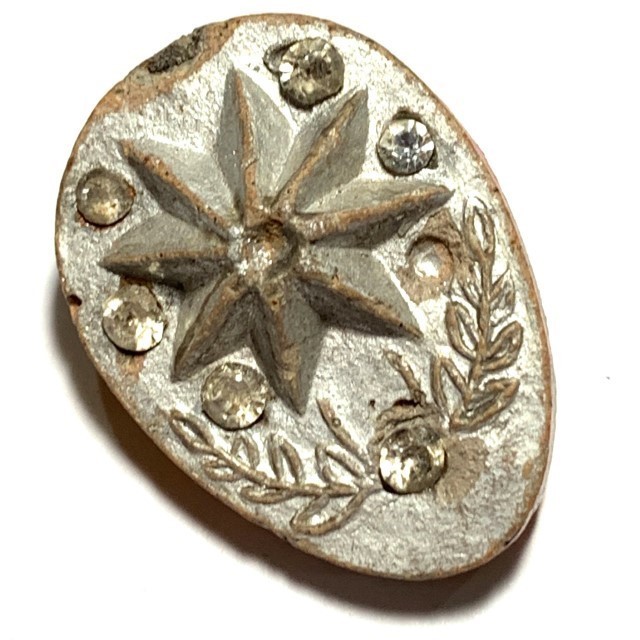Daw Nai Pan Nai Pon 2 Sided Lucky Star with Ploi Sek Gems Luang Por Pina Wat Sanom Lao