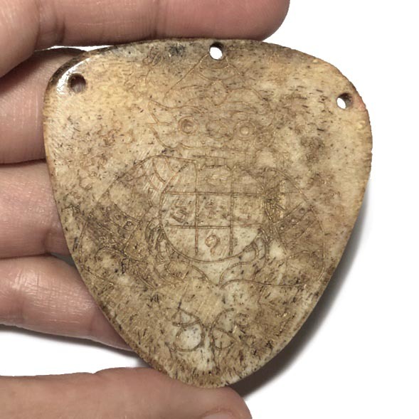 Ban Hneng Graduk Chang Pra Rahu Early Era Elephant Forehead Bone Carving 7x7 Cm Hand Inscriptions Luang Por Pina Free EMS