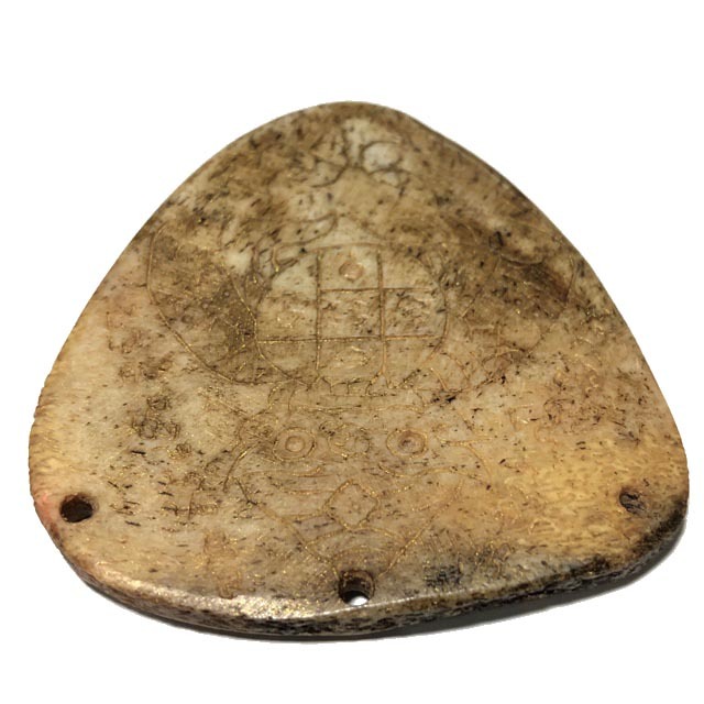 Ban Hneng Graduk Chang Pra Rahu Early Era Elephant Forehead Bone Carving 7x7 Cm Hand Inscriptions Luang Por Pina Free EMS