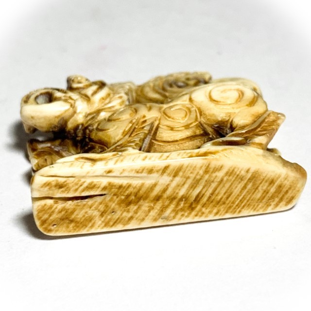 Kochasri Sam Khwan Nga Gae Carved Singha Himapant Elephant-Lion Luang Por Derm Wat Nong Po Free EMS