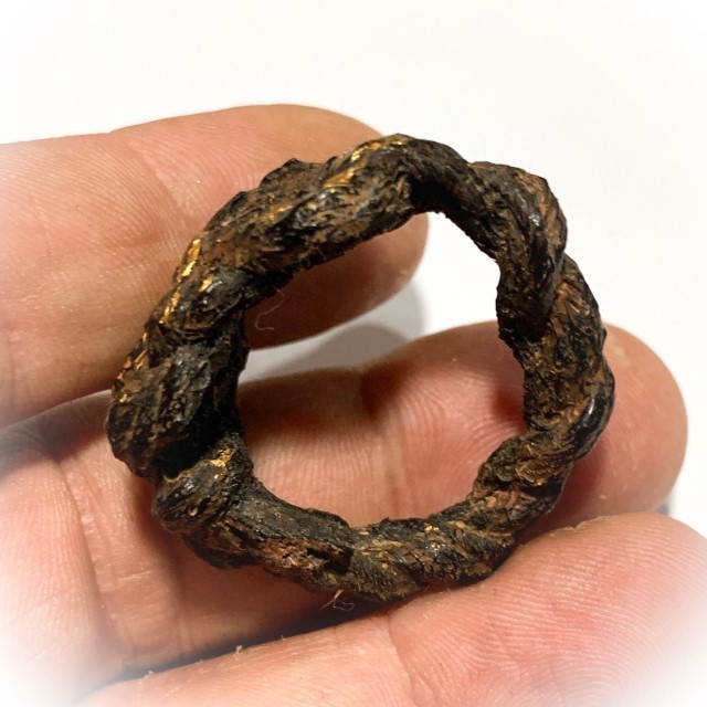 Hwaen Pirod Ancient Warrior Ring of Invincibility Circa 2460 BE Luang Por Muang Wat Ban Tuan