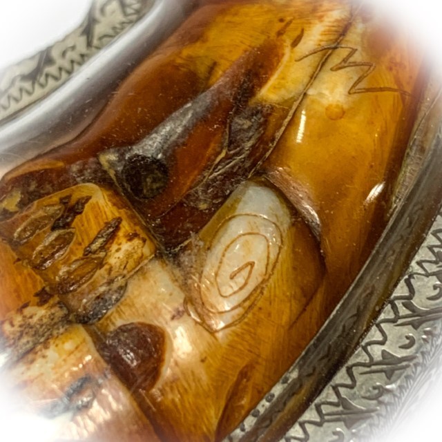 Khiaw Suea Kroeng Gae Tiger Tooth Amulet 4 Inches Hand Spell Inscriptions Silver Custom Casing Luang Por Parn Wat Bang Hia Free EMS