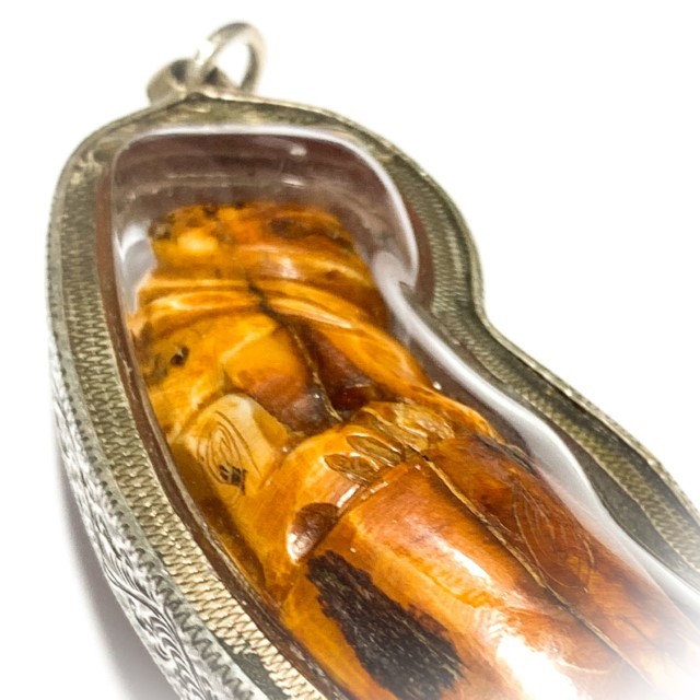 Khiaw Suea Kroeng Gae Tiger Tooth Amulet 4 Inches Hand Spell Inscriptions Silver Custom Casing Luang Por Parn Wat Bang Hia Free EMS