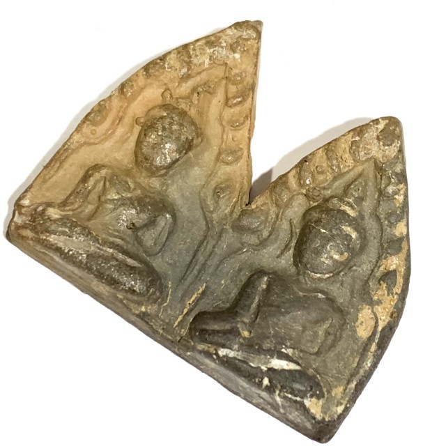 Pra Khun Phaen Kru Ban Krang Pim Plai Koo Twin Buddha Ancient 500 Years Old Sacred Clay Hiding Place Amulet 03790