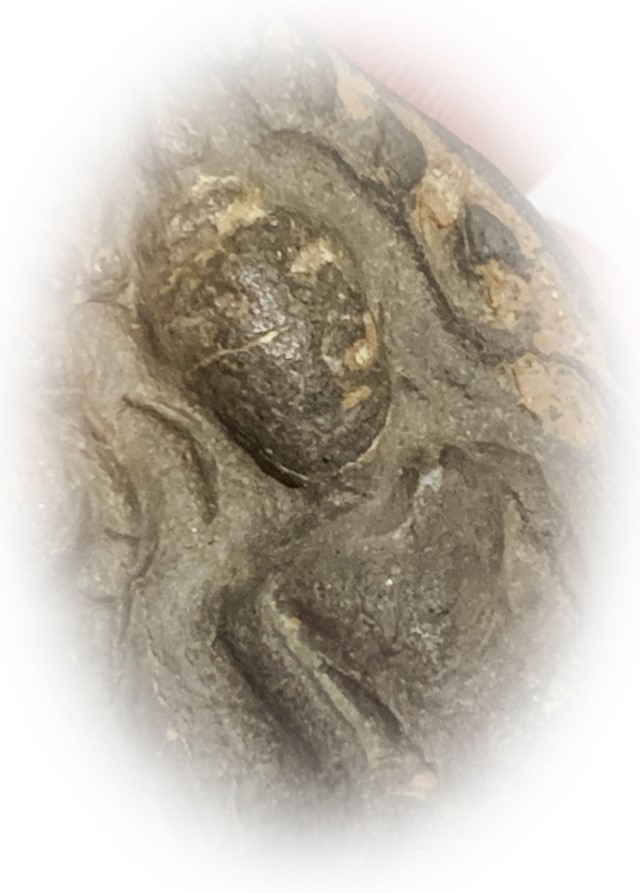 Pra Khun Phaen Kru Ban Krang Pim Plai Koo Twin Buddha Ancient 500 Years Old Sacred Clay Hiding Place Amulet