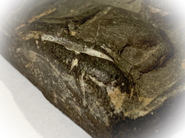 Pra Khun Phaen Kru Ban Krang Pim Plai Koo Twin Buddha Ancient 500 Years Old Sacred Clay Hiding Place Amulet