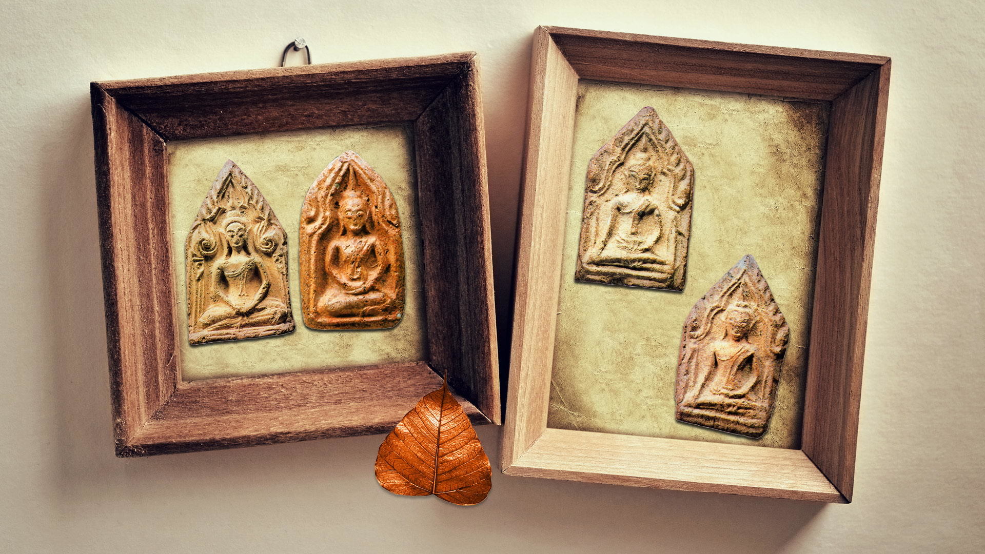 Pra Khun Phaen Kru Ban Krang Pim Plai Koo Twin Buddha Ancient 500 Years Old Sacred Clay Hiding Place Amulet