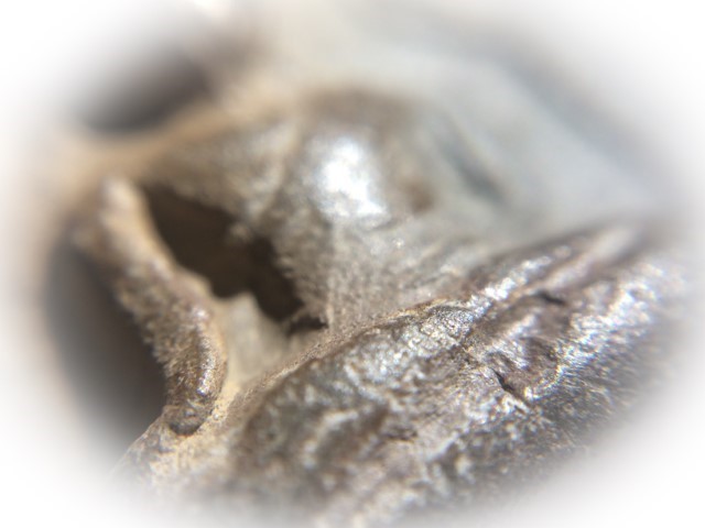 Pra Khun Phaen Kru Ban Krang Pim Plai Koo Twin Buddha Ancient 500 Years Old Sacred Clay Hiding Place Amulet