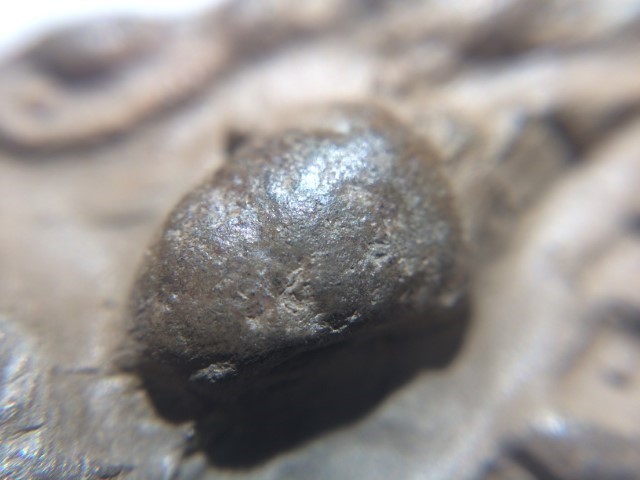Pra Khun Phaen Kru Ban Krang Pim Plai Koo Twin Buddha Ancient 500 Years Old Sacred Clay Hiding Place Amulet