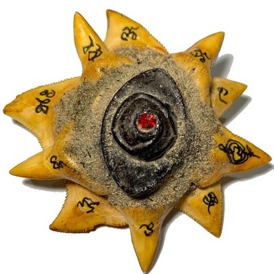 Daw Fan Chalaam Shark Teeth Lucky Star with Duang Ta Aathan Shiva Eye Pearl & Gemstone Prai Powders Hand Inscriptions Luang Por Pina FREE EMS Daw Fan Chalaam Shark Teeth Lucky Star with Duang Ta Aathan Shiva Eye Pearl & Gemstone Prai Powders Hand Inscriptions Luang Por Pina FREE EMS