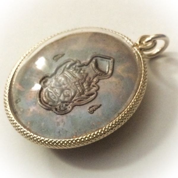 Rian Pra Pikanes Nuea Tong Daeng 2539 BE - Silver Casing - Luang Por Lae Wat Pra Song (Petchburi)