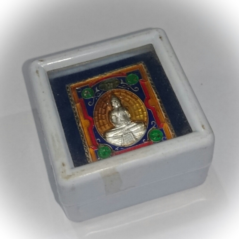 Rian Stamp Luang Por Sotorn (Yellow) - Nuea Galai Ngern Long Ya Benjarongk - Uposadha Building Edition 2539 BE