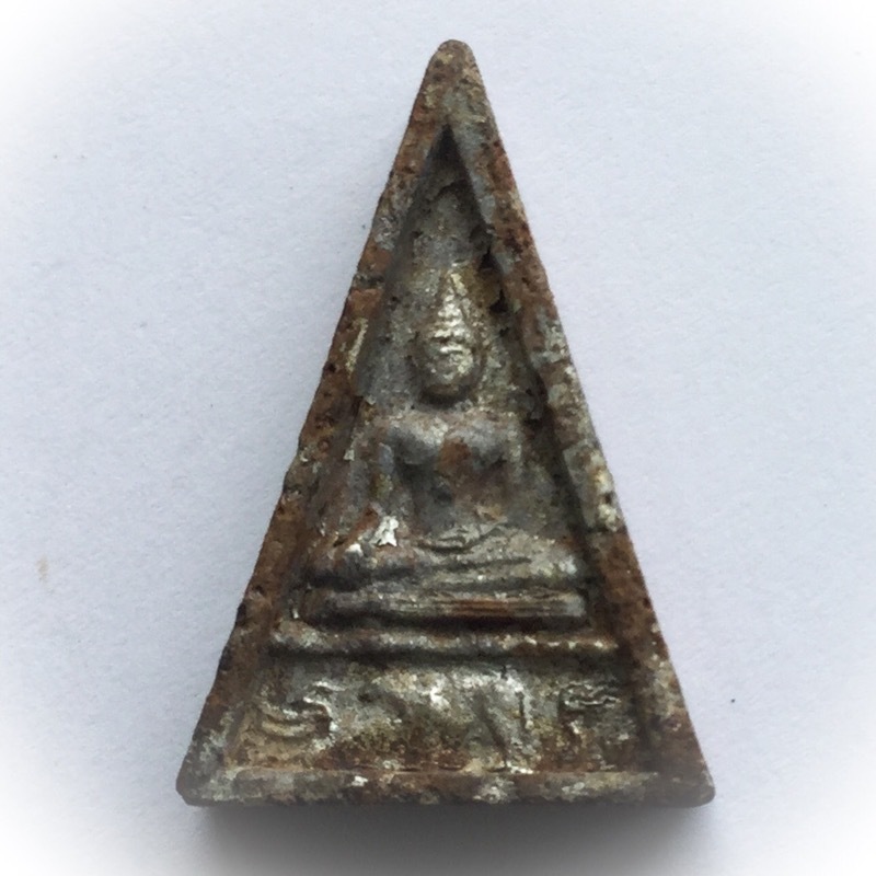 Pra Pim Wua-Singh 2 sided Buddha Amulet with Lion and Bull - Luang Por Pina - Wat Sanom Lao