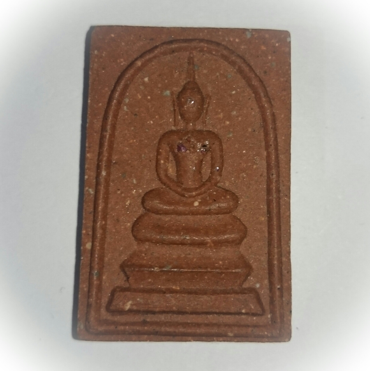 Pra Somdej Nuea Daeng with Ruby Fragments - Luang Por Niyom - Wat Takian Tia Circa 2540 BE 02644
