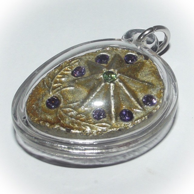 Daw Nai Pan - Lucky Star 5 and 8 Pointed Pentacle Amulet (2 sided) - Luang Por Pina - Wat Sanom Lao 02681