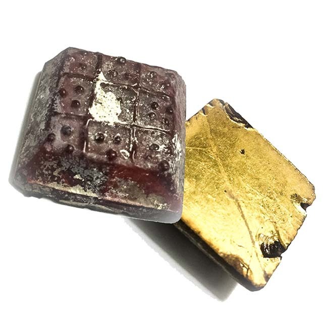Noppagao Pra Prang Boran - Ancient Stucco Gold Tile from the Chedi Relic Stupa of Wat Pra Sri Radtana Mahatat Pitsanuloke 02922