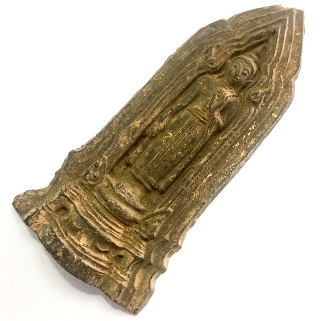 Pra Kru Kone Samor Pim Ham Yati - 200 Year Old Ayuttaya Period Clay Buddha Amulet from 2430 BE Royal Palace Hiding Place Find Pra Kru Kone Samor Pim Ham Yati - 200 Year Old Ayuttaya Period Clay Buddha Amulet from 2430 BE Royal Palace Hiding Place Find