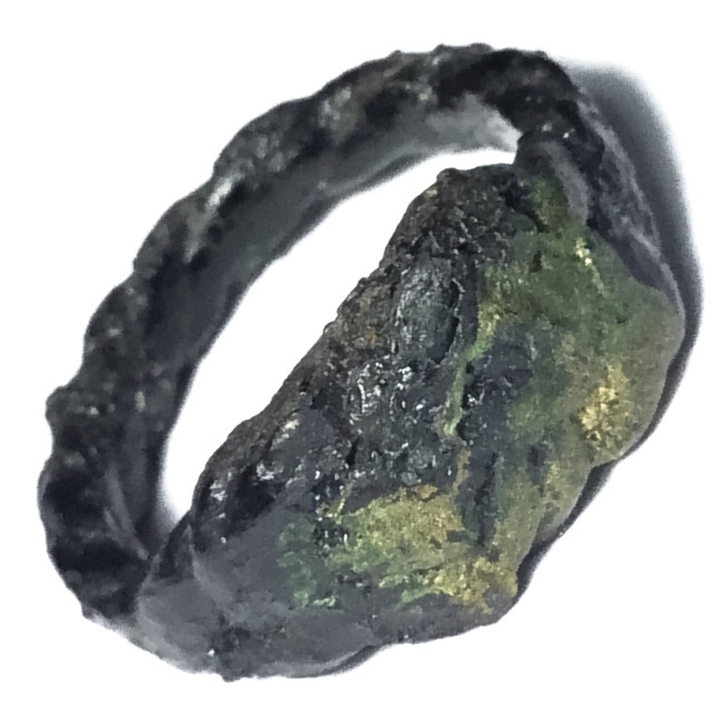 Hwaen Pra Pirod Long Rak Spellbound Warrior Ring of Protection 2.1 Cm - Luang Por Hai - Wat Bang Talu 02999