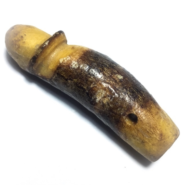 Palad Khik Mai Kheuy Dtaay Prai Sacred Lingam 5.8 Cm Hand Carved Holy Prai Deva Treewood - Luang Phu Maekh Wat Lam Gradan Palad Khik Mai Kheuy Dtaay Prai Sacred Lingam 5.8 Cm Hand Carved Holy Prai Deva Treewood - Luang Phu Maekh Wat Lam Gradan