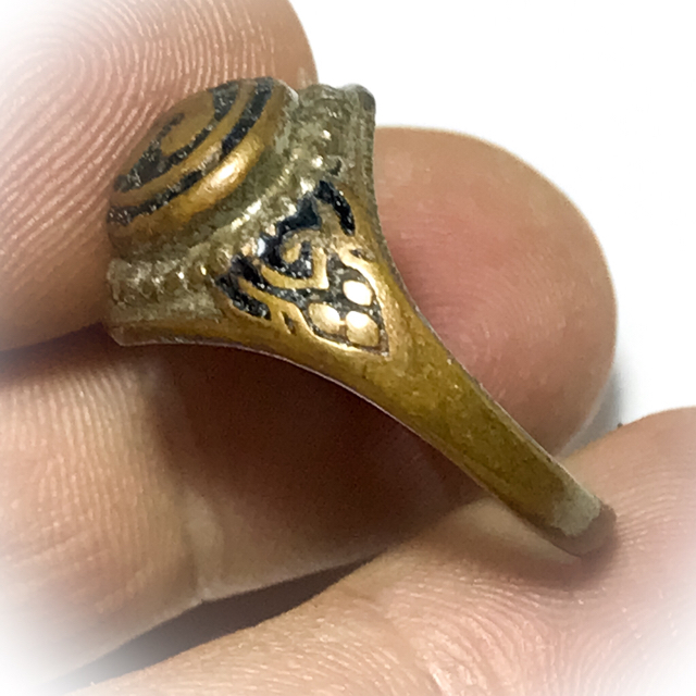 Hwaen Hua Namo Yantra Spell Ring Circa 2511 BE 2.1 Cm - Por Tan Klai Wajasit Wat Suan Khan