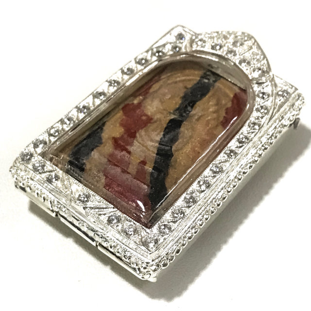 Pra Somdej Prok Po Sai Rung Nuea Pong Nam Man 2505 BE Silver Casing with Rhinestones - Luang Por Khom Wat Pai Rong Wua