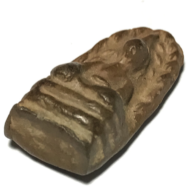 Pra Rod Mer Dto Big Hand Buddha Amulet 2521 BE Nuea Din - Luang Por Guay Wat Kositaram